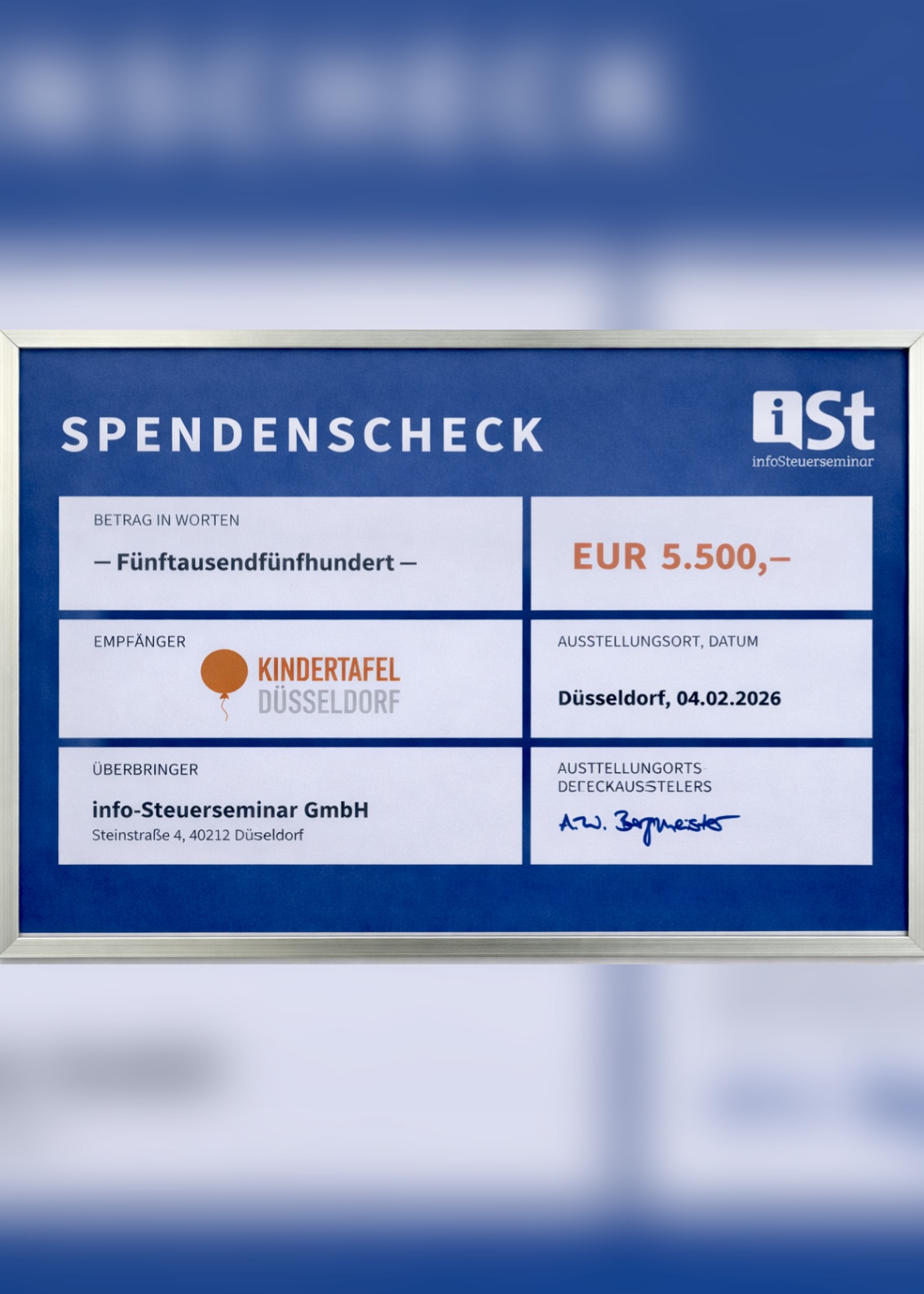 Spendenscheck